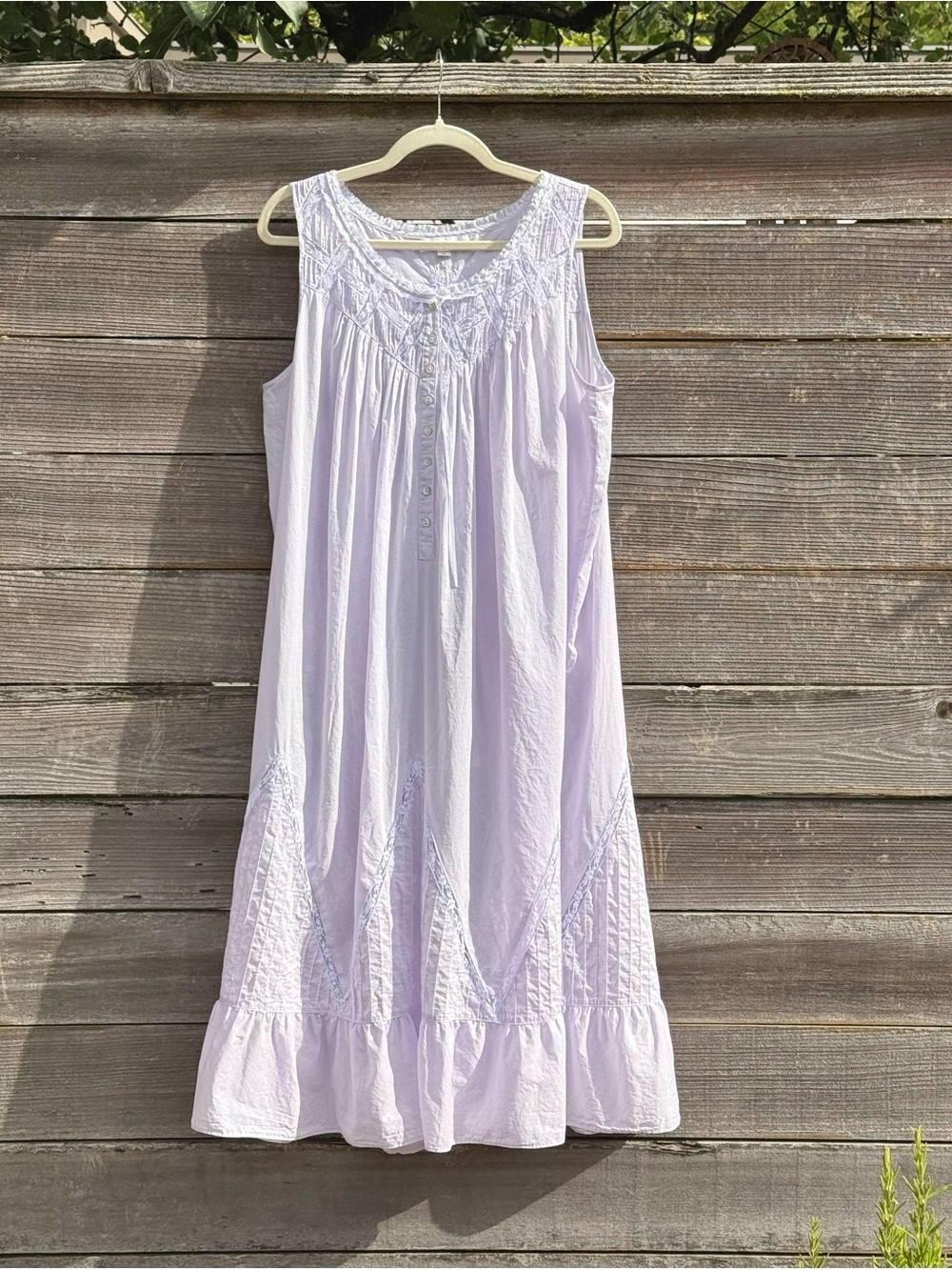 Eileen West Pale Lavender Cotton Nightdress with Lace